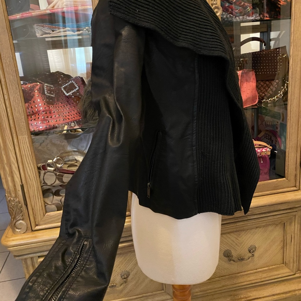 Cavalini Jacket - Picture 2 of 4